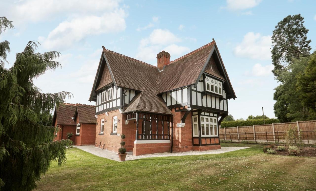 Brockencote Hall Kidderminster Exterior foto
